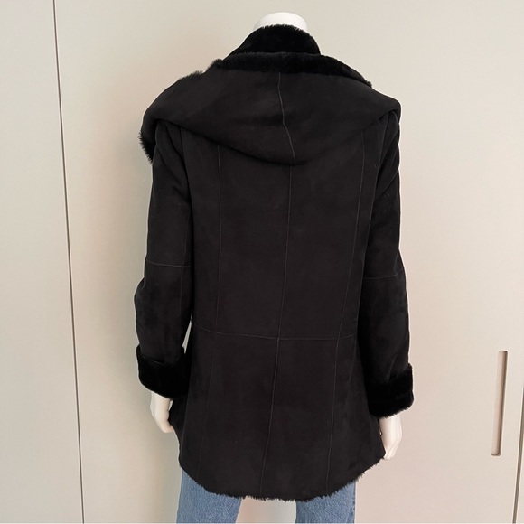 VINCE Hooded Shearling Coat - Picture 5 of 11